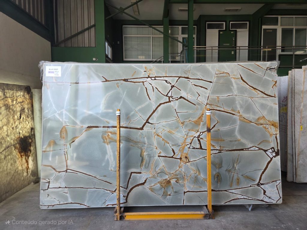 Empresa capixaba com sotaque carioca: Argos Stones chega ao Rio de Janeiro. 8 Blue Deep Quartzito