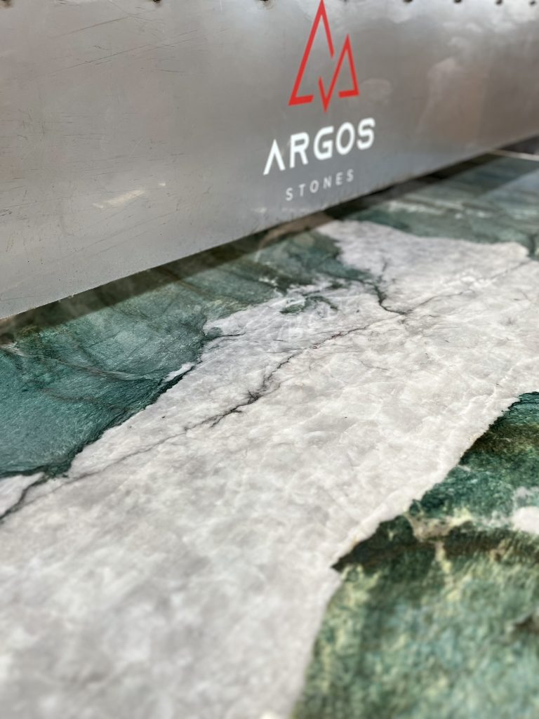 Empresa capixaba com sotaque carioca: Argos Stones chega ao Rio de Janeiro. 5 arturo green quartzite 1