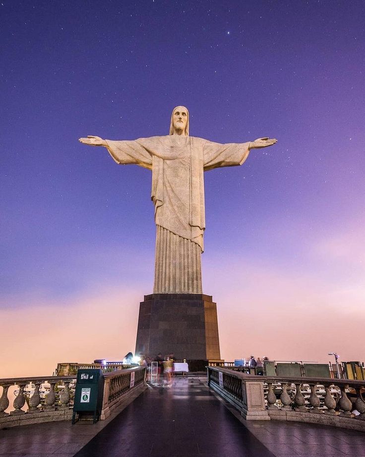 A História das Rochas Naturais no Cristo Redentor 2 cristo